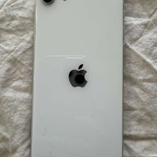 iPhone SE 2nd 128GB 白色
