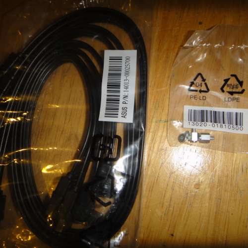 Asus #14013-00025700 Sata 3 SSD HDD Locking Cables (pack of 4)送M.2螺絲