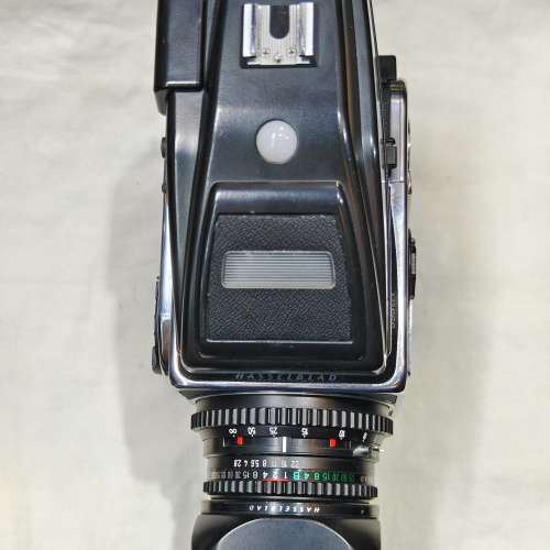 Hasselblad 553ELX + PME 90 測光頂 + A12 菲林後背 + 80/2.8 planar T*