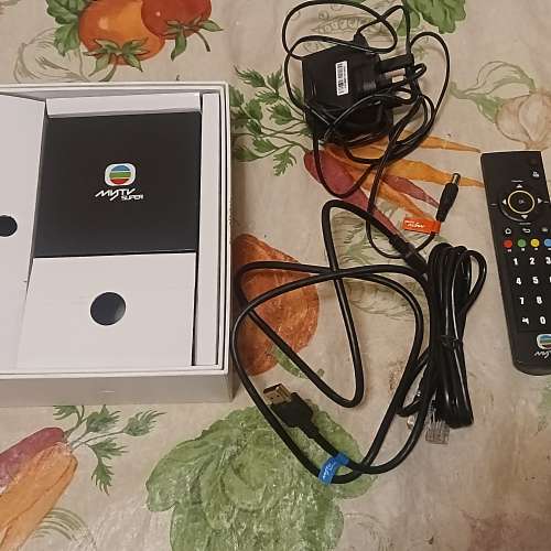 MyTV Super 電視盒全套，8成新。無保用。