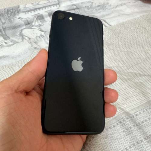 iphone se3 64gb 黑色只係試機
