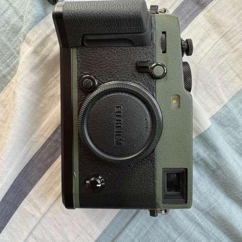Fuji Xpro3 body+原裝手把+三舊電