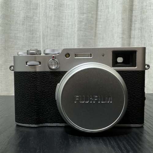 Fujifilm 富士 X100V 銀色 APSC 相機