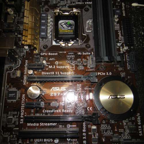 四代 ASUS Z97-K/CSM 主機板 Intel® Z97 LGA 1150 (Socket H3) ATX