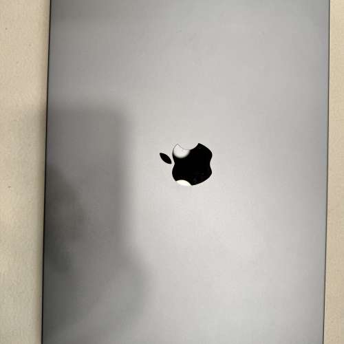 MacBook pro 16” M2 Max 96GB ram 4TB ssd仲有保養