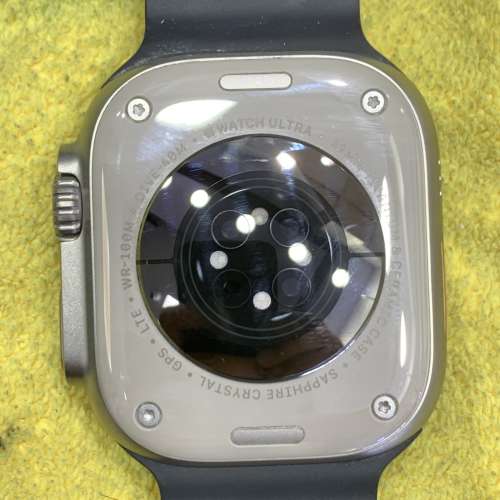 95%New Apple Watch Ultra 49mm LTE+GPS版 黑色 有配件 香港行貨 電池效能99% 自用首...