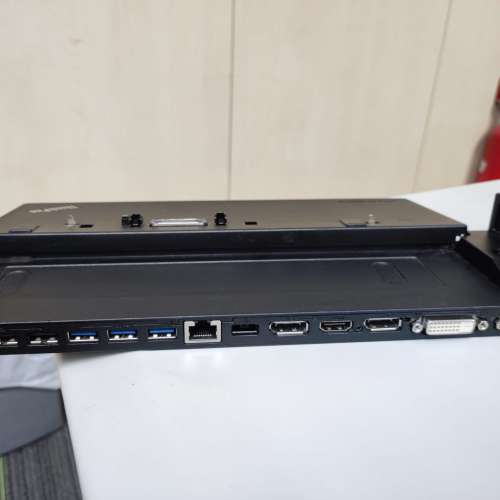 Lenovo ThinkPad x260 i7-6600U 連Docking station