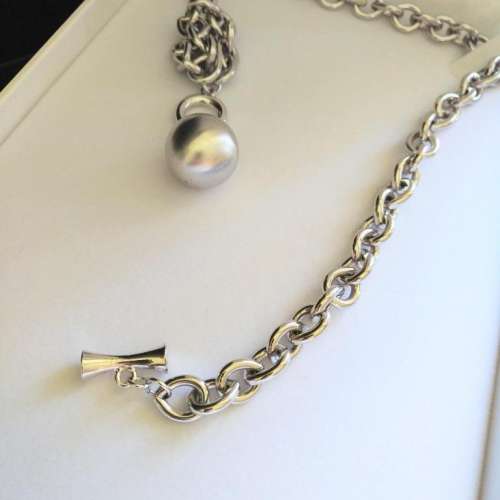 New Angus & Coote chunky necklet