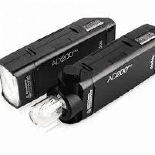 全新 Godox 神牛 AD200 Pro TTL 外拍閃光燈