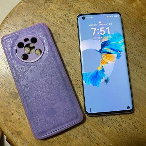 Huawei Mate 40 5G 8+128 國行白色99新 送華為NM卡256G