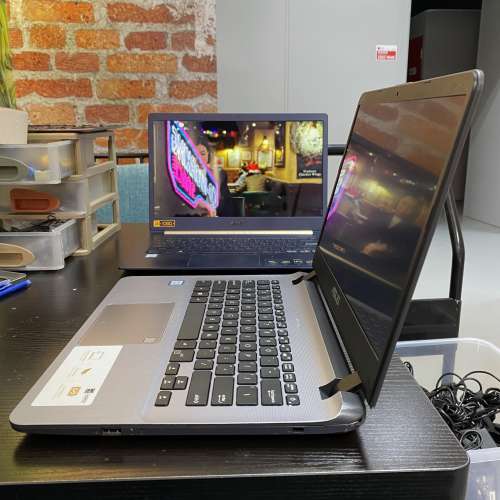 ASUS VivoBook 14 X407UA (8代4核i5 / 14" 全高清 / Win 11 / 永久Office / SSD) X...