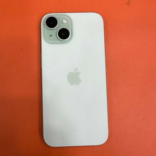 行貨 apple iphone 15 256gb 綠色 全套 100%電 保養 2024年10月30日