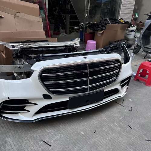 奔驰S580最新款223前嘴