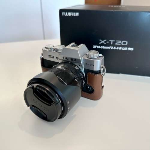 Fujifilm XT-20 XT 20 with XF 18-55mm F2.8-4 R LM OIS 連KIT 鏡