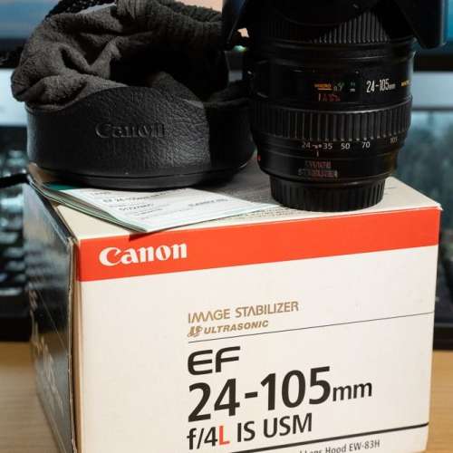 Canon EF 24-105mm f/4L IS USM + Lens pouch
