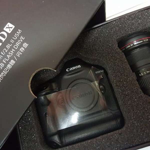 Canon EOS 1DX Body with 16-35mm f/2.8II USM 4GB USB new