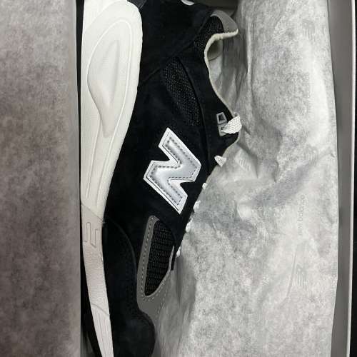 Sell New Balance 990v2 us9.5