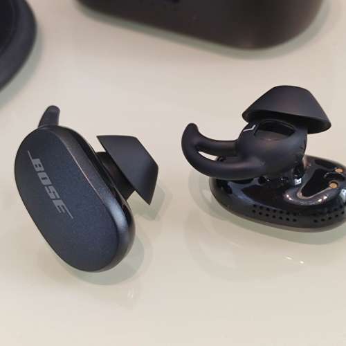 BOSE QUIETCOMFORT EARBUDS