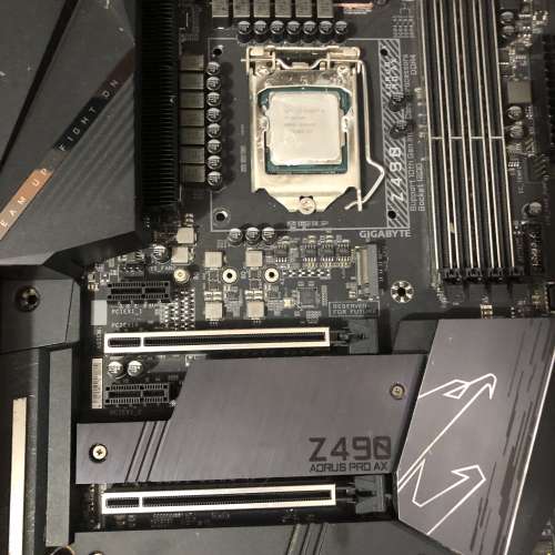 i9 10850k gigabyte Z490 aorus Pro Ax