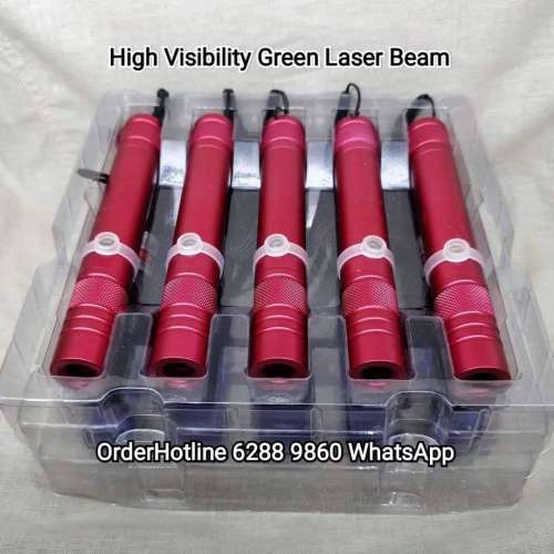 全新 高能見度 遠程 鐳射 觀星筆（綠激光）內置鋰電池, USB直接充電。New Laser Po...
