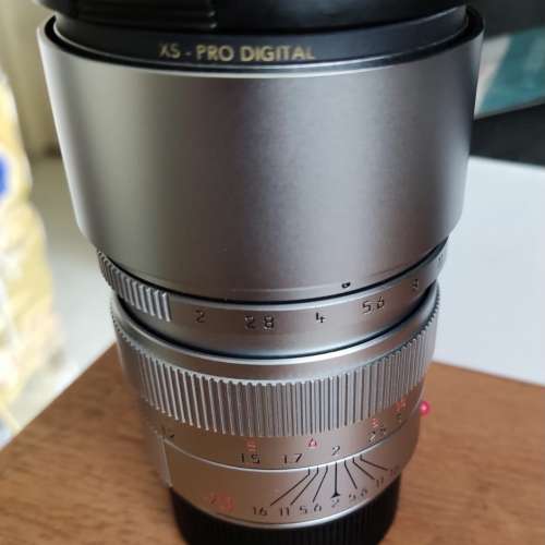 Leica Summicron-M 90mm Per-A Sliver