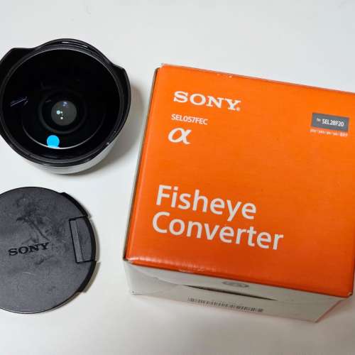 Sony FE 28mm F2 SEL28F20 and Fisheye 16mm SEL057FEC