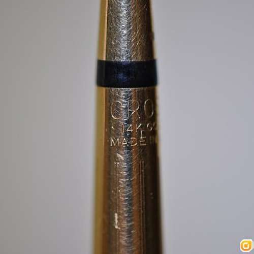 Cross Solid 14 Karat Gold(高仕) 對裝座枱原子筆.