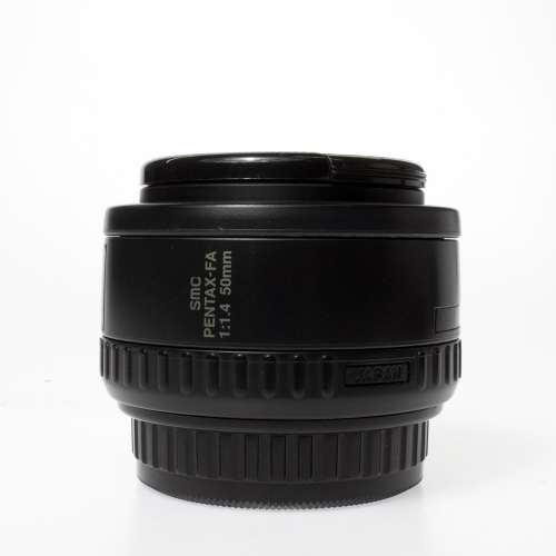 SMC Pentax-FA 50mm F1.4 lens