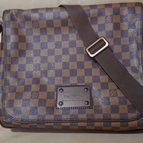 LV 經典男裝斜孭袋