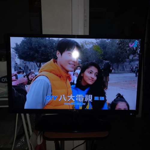 VDIGI 28” LED iDTV