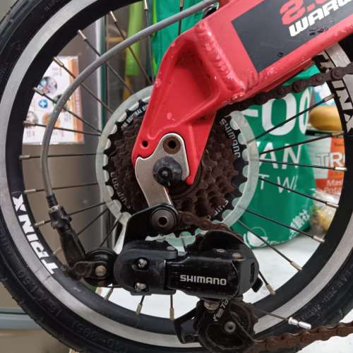 TRINX warwolf 2.0,16吋摺疊單車，鋁架，頭尾快拆，七速，好踩紮實 正常運作免維修...