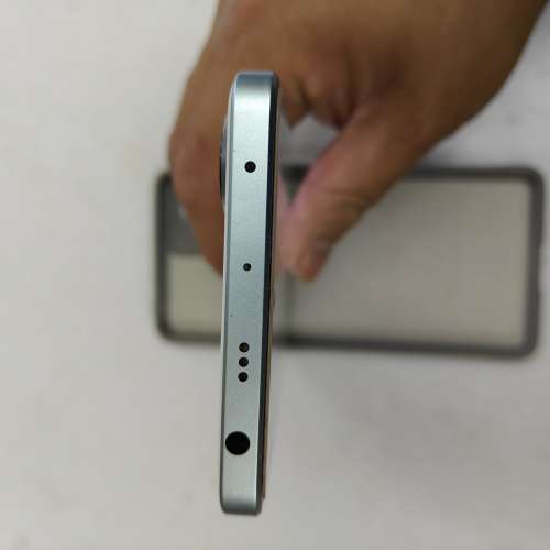 redmi note 12 turbo 冰羽白 16+1T 以刷國際版