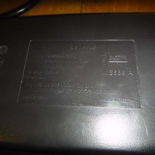 8 位插座防雷保護器 Gold 系列