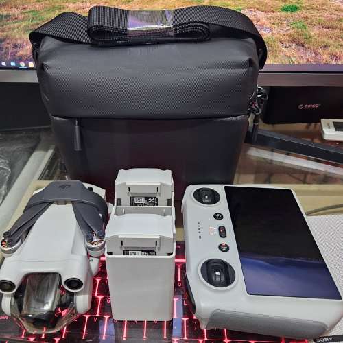 DJI Mini 3 Pro (DJI RC 帶屏遙控器版) + 暢飛長續航包