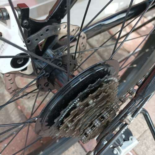 OYAMA 20吋摺疊單車,鋁車架,頭尾快拆及碟煞,新淨紮實好踩,六速,全正常運作免維修,可...