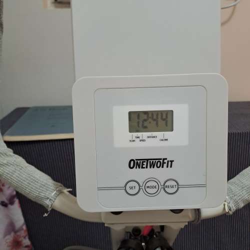 OneTwoFit OT202 磁控動感 帶拉繩款 可摺叠室內健身單車