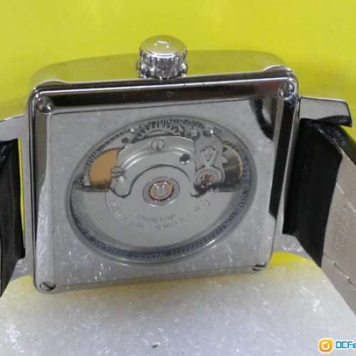 Hamilton(咸美頓)機械自動日曆腕錶