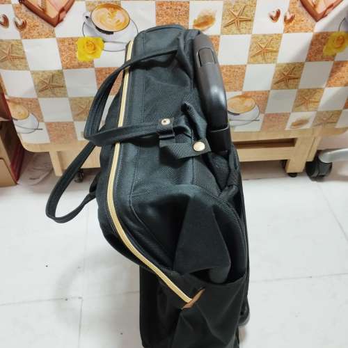 Pierre riche 黑色有輪旅行袋