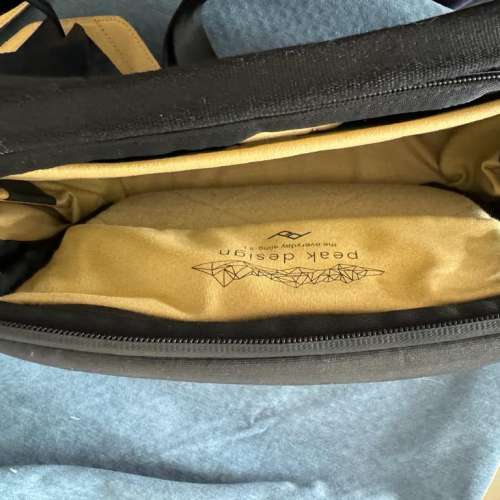 Peak desig 相機袋