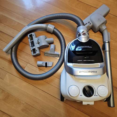 Electrolux ZTI7635吸塵機