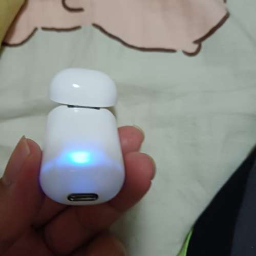 單耳藍芽耳機 100%work 90% new 葵芳交收或順豐到付