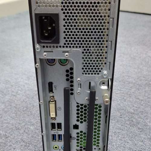 Fujitsu Esprimo D538/E85+ intel i5 8400 256GB Nvme SSD 8GB WiFi Bluetooth Win11