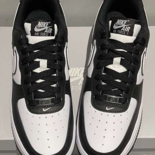 Nike Air Force 1 Low "Panda"