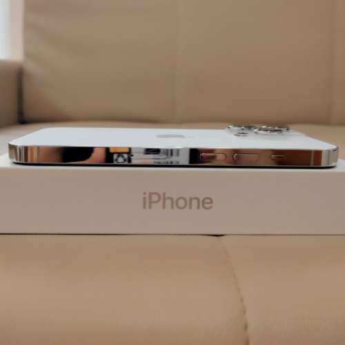 I phone 14 pro (256gb)