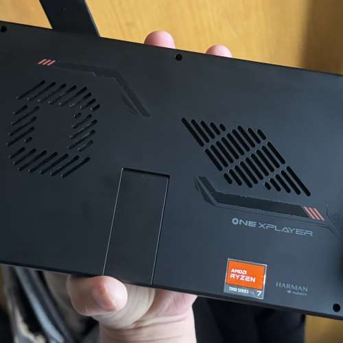 onexplayer 2 pro 7840U 32GB 1TB