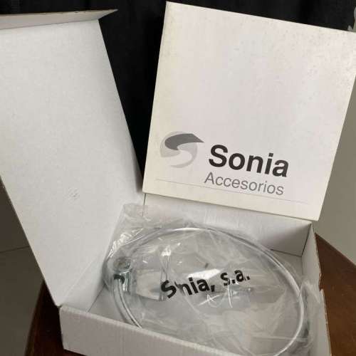 Sonia 毛巾環 ( 全新) ( 有盒 ) made in Spain