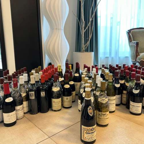 【香港收酒】紅酒茅台洋酒香檳威士忌，Drc Lafite Petrus Mouton 貴州茅台酒 飛天...