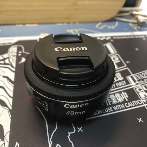 CANON EF 40mm stm