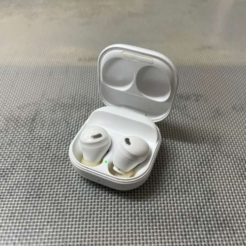 SAMSUNG Galaxy buds pro 入耳式藍牙耳機！白色！90%新！