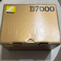 出售：NIKON D7000 body相機 + 直倒 + Nikon AF-S Nikkor 17-55mm f1:2.8 G ED DX鏡...